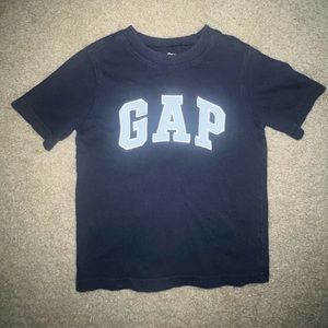 Boys gap T-shirt size 4T